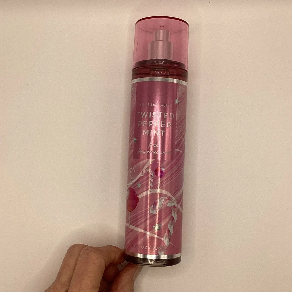 Bath & Body Works Twisted Peppermint Fine Fragrance Mist 8 fl oz Pink Spray